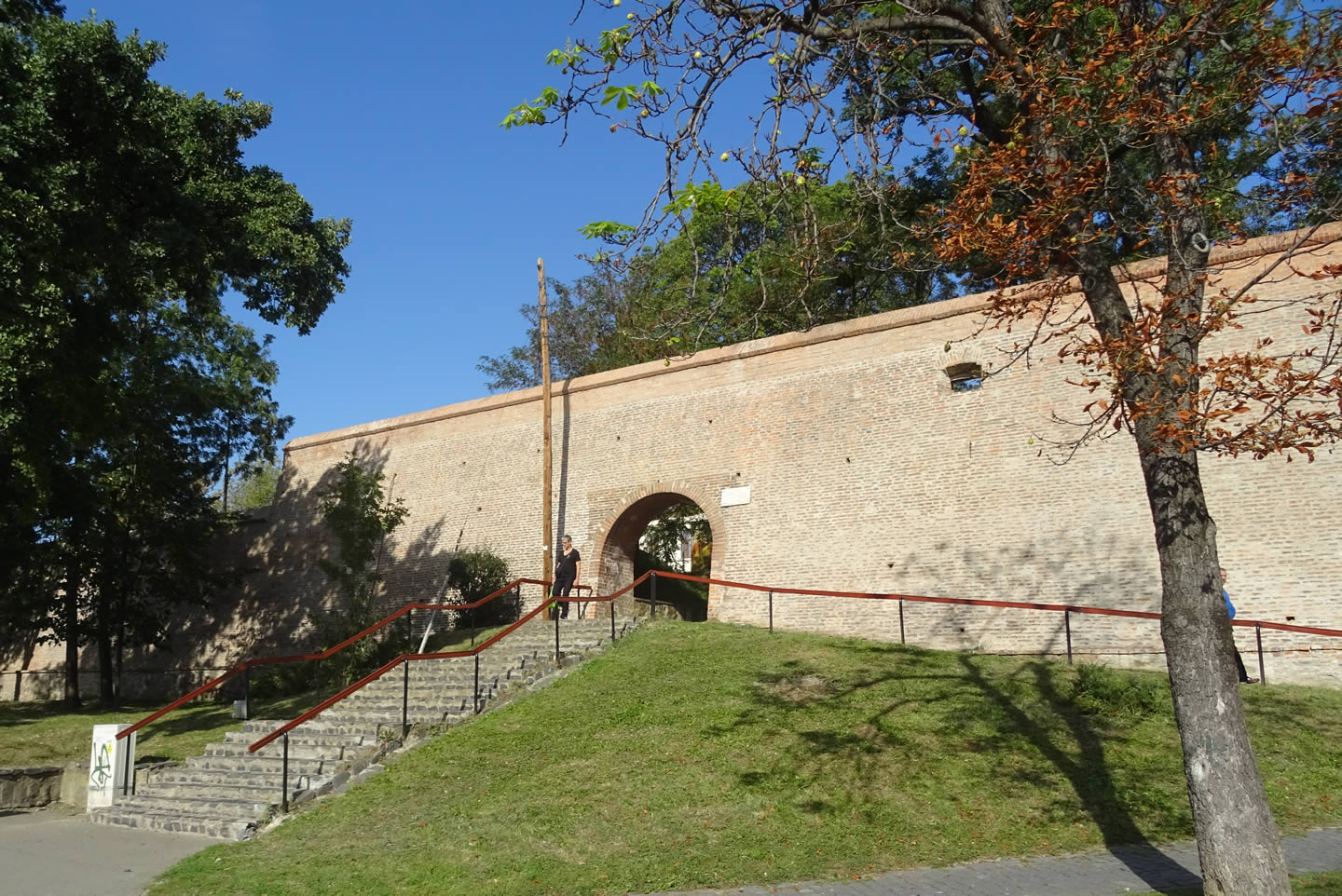 Zidul exterior de aparare, restaurat in anul 2020